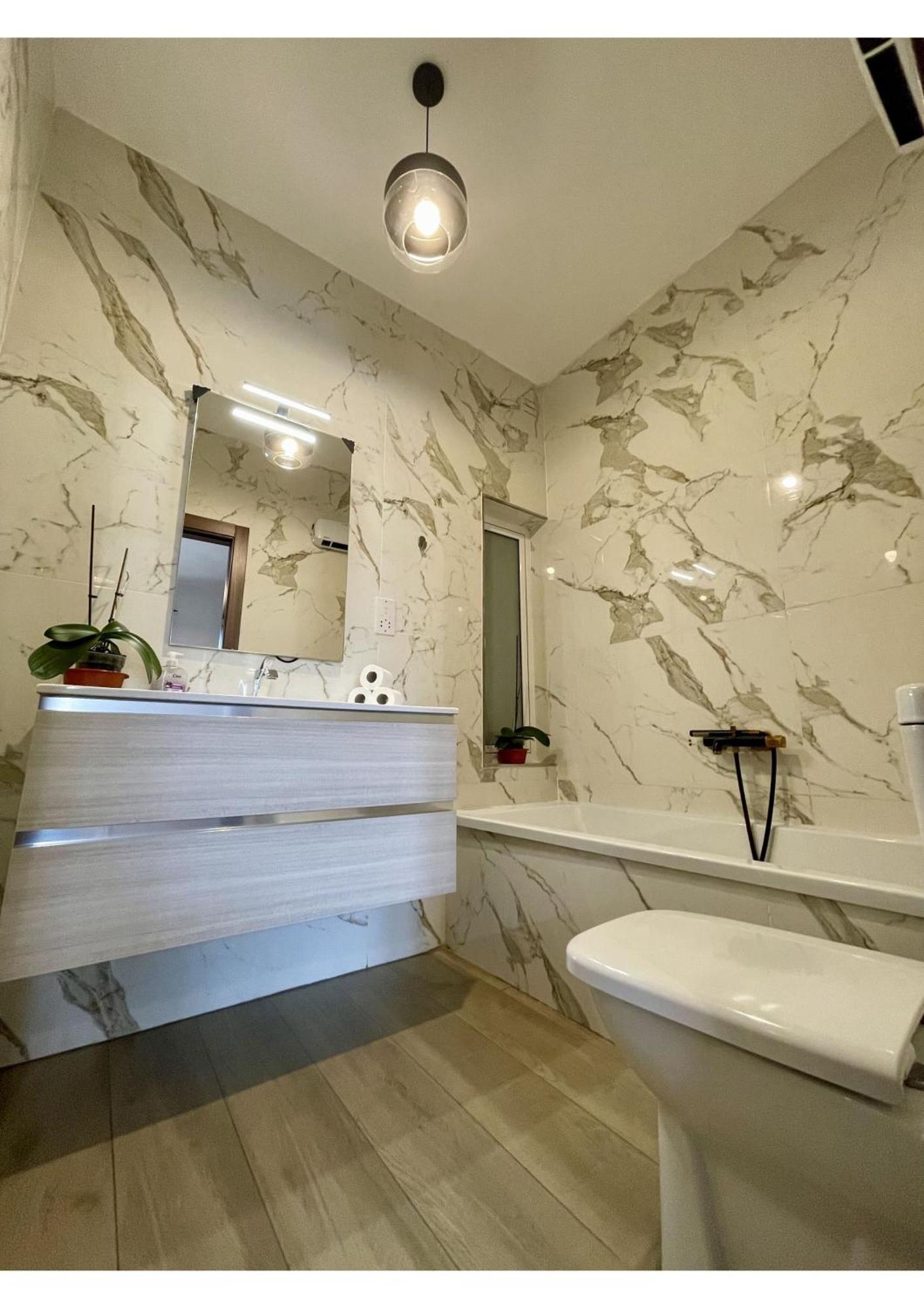 Airport Accommodation Bedroom With Bathroom Self Check In And Self Check Out Air-Condition Included Mqabba Ngoại thất bức ảnh